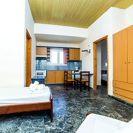 Ambrosia Aparthotel 2*