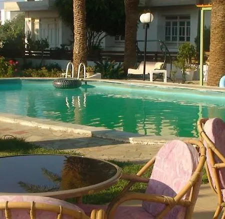 Ambrosia Aparthotel 2*