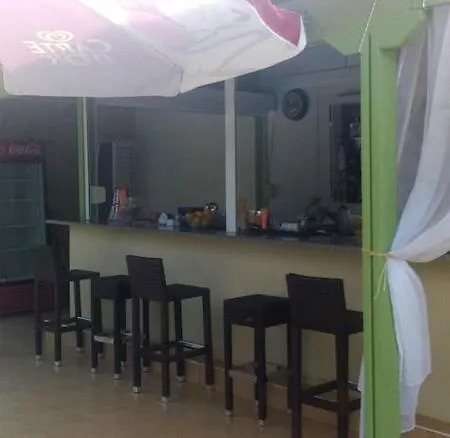安布罗拉公寓酒店