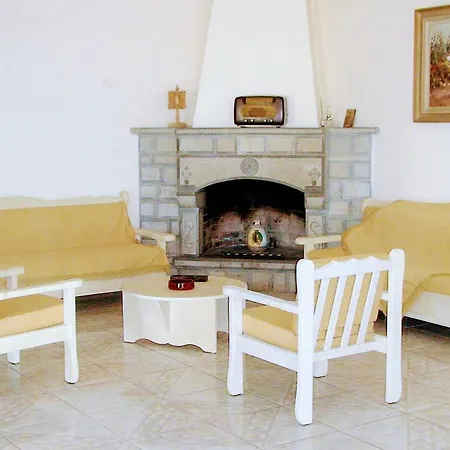 Aparthotel Ambrosia 2*